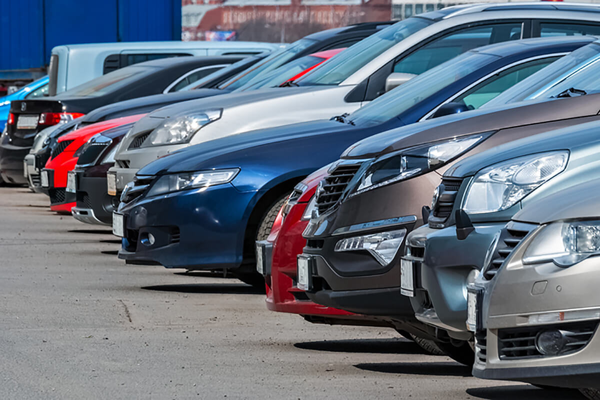 Wrecked cars found to be sold by UK's biggest car dealers with no