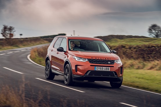 Land Rover Discovery Sport review | plug-in hybrid maximises fleet ...