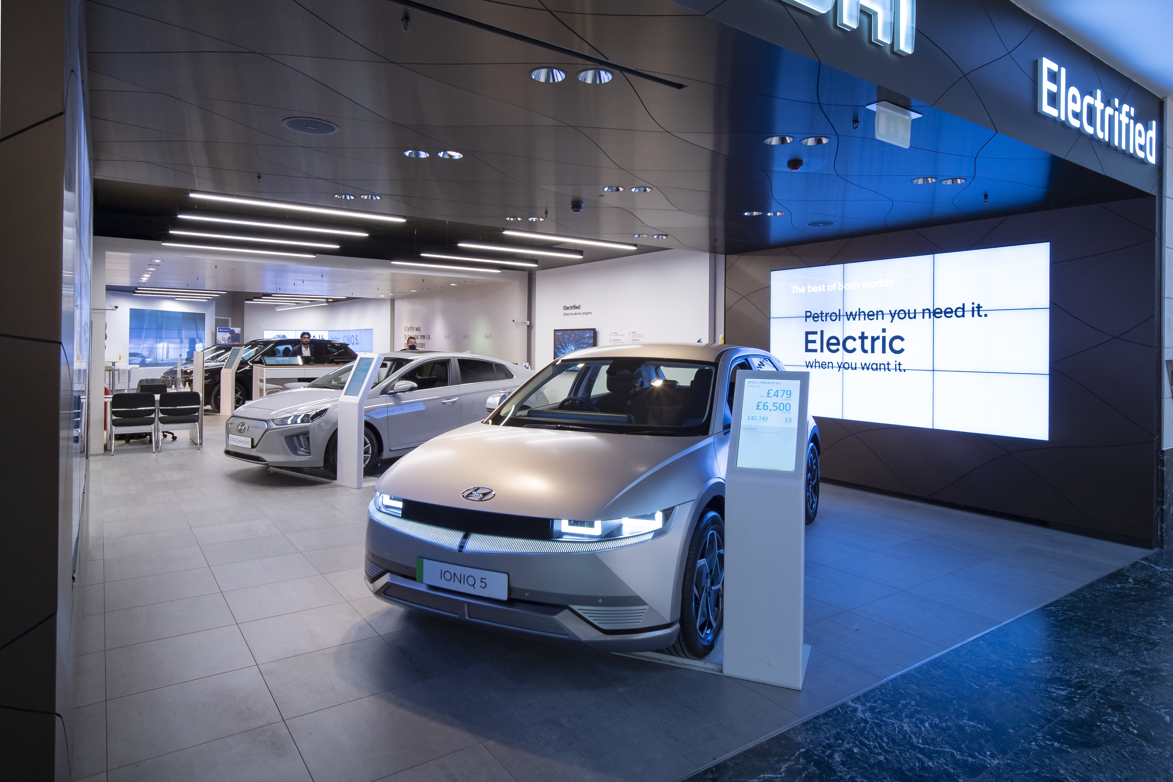 Hyundai outlines plan to strengthen electric vehicle line-up | Manufacturer