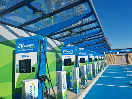 MFG cuts ultra-rapid EV charging price by 25% for summer